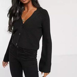 ASOS Small ~ black button front crop cardigan
